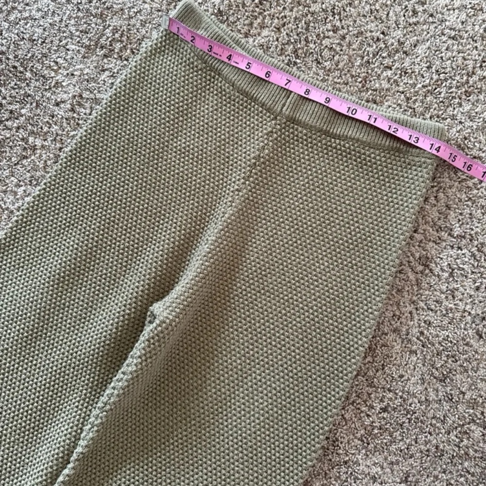 Free People Beach Hailee Sweater Wide Leg Pants in Dried Moss size Small - Picture 8 of 12